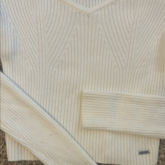 Hollister Off White Ribbed Knit Sweater - Picture 3 of 6